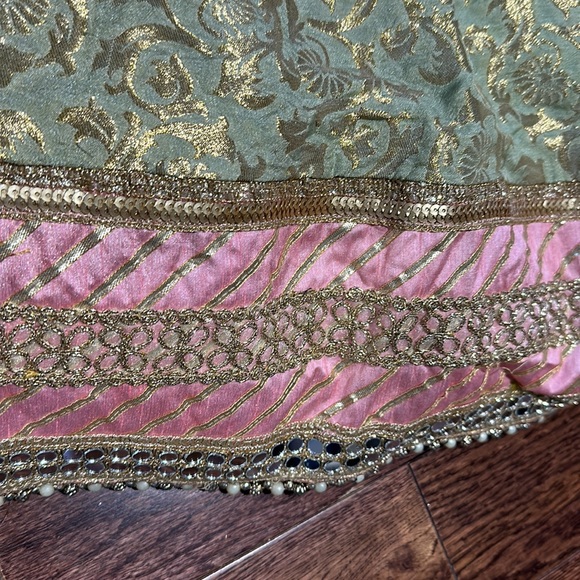 Heavy Wedding Reception Lehenga Indian Dress - Picture 5 of 11